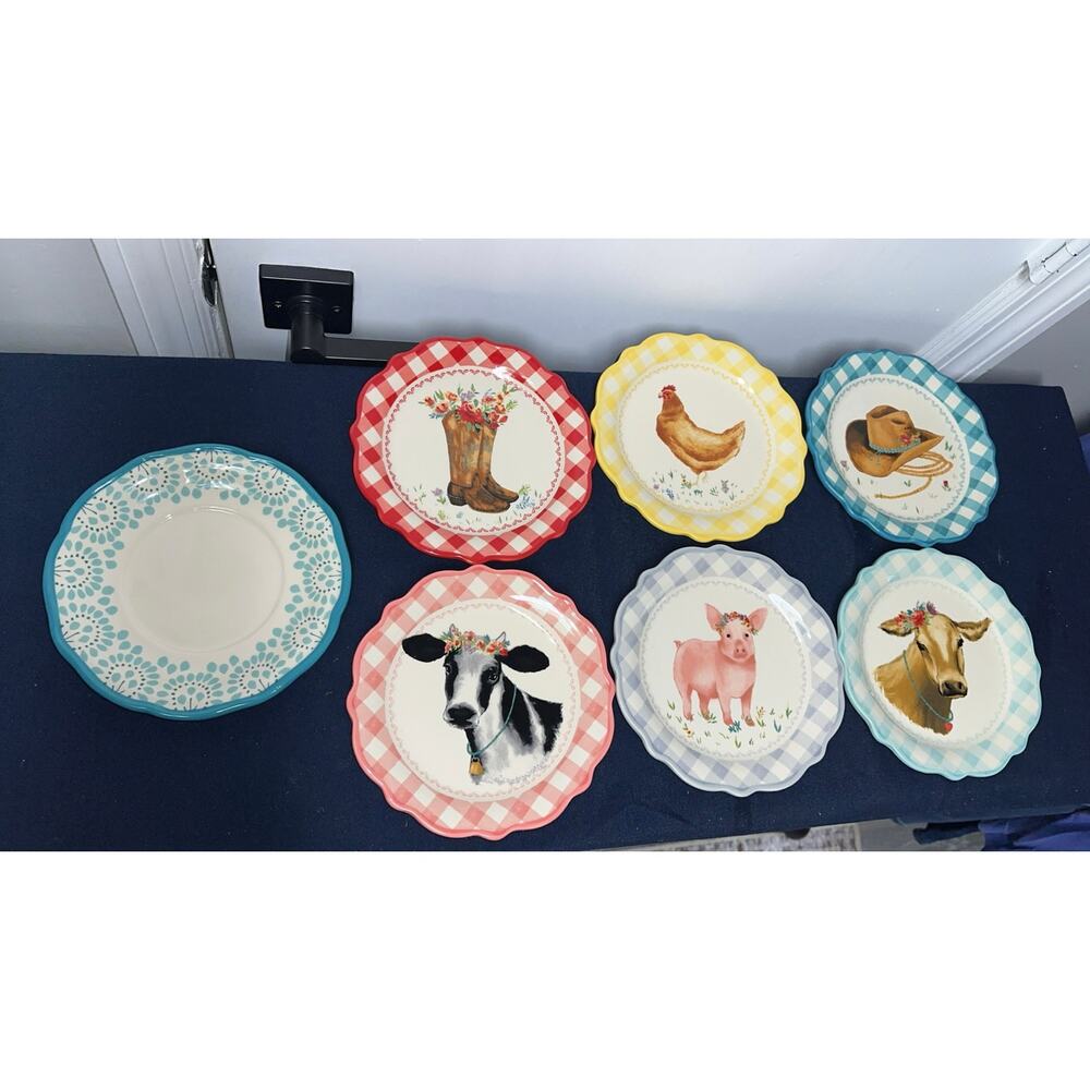 Set Of Seven Pioneer Woman Novelty Gingham 7-Inch Salad Plates Farm Country-Chic